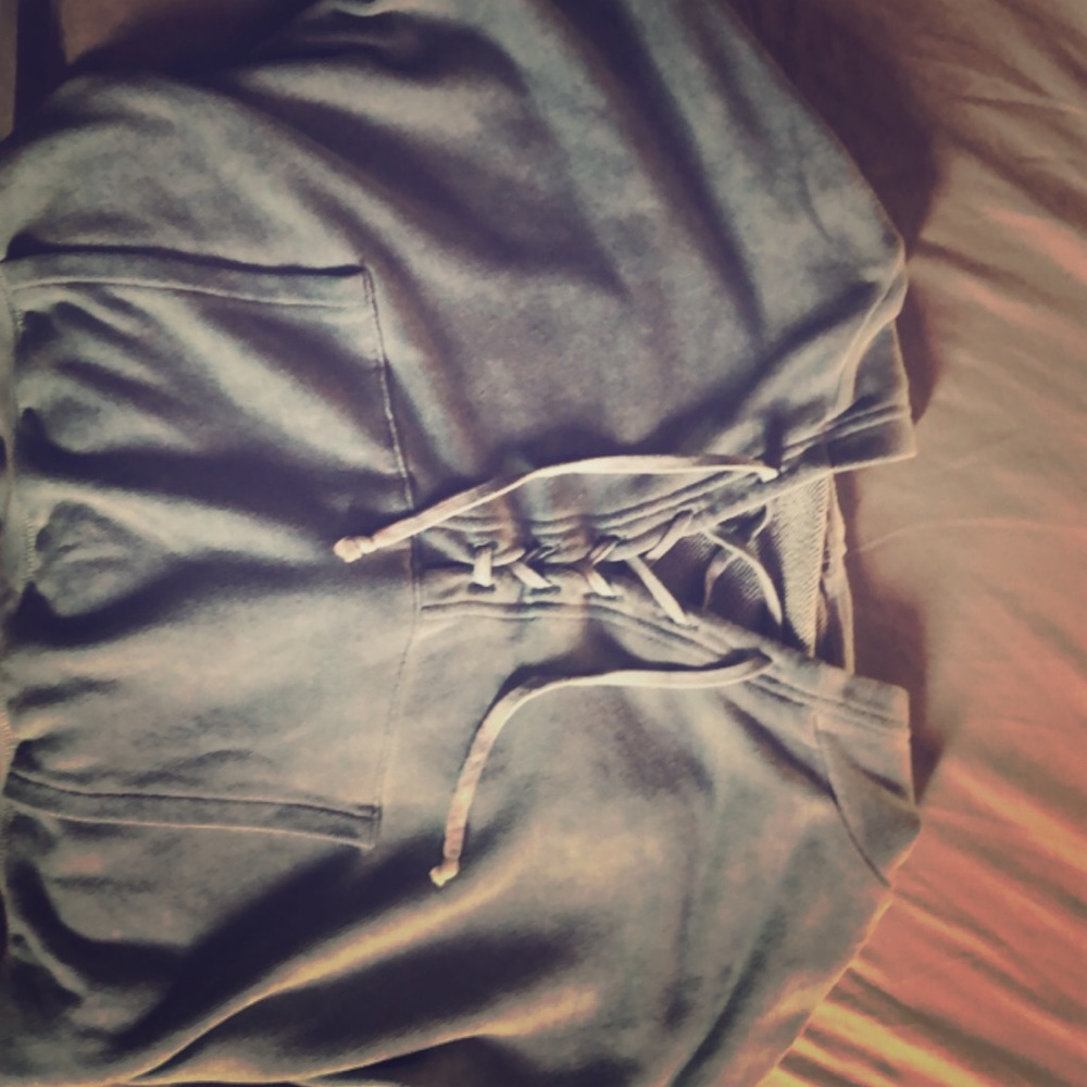 ✨AMERICAN EAGLE CROPPED HOODIE✨
